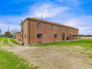 Rear elevation- click for photo gallery